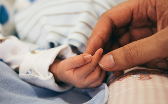 В Прикамье закупят 25 000 подарков для новорожденных